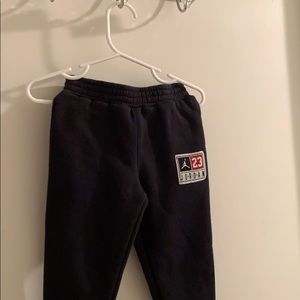 𝚓𝚘𝚛𝚍𝚊𝚗 ,2𝚝 𝚋𝚘𝚢𝚜